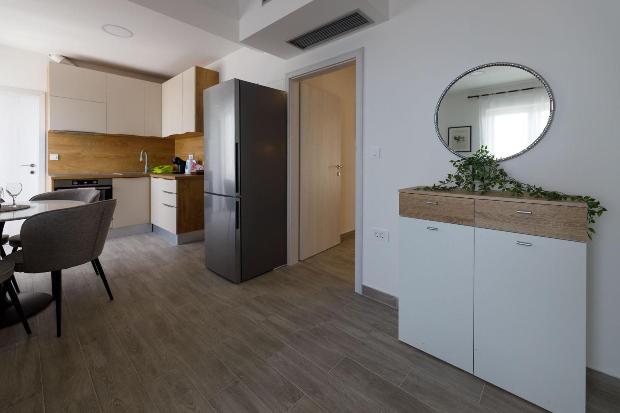 Апартаменты Apartman Maro Макарска Экстерьер фото